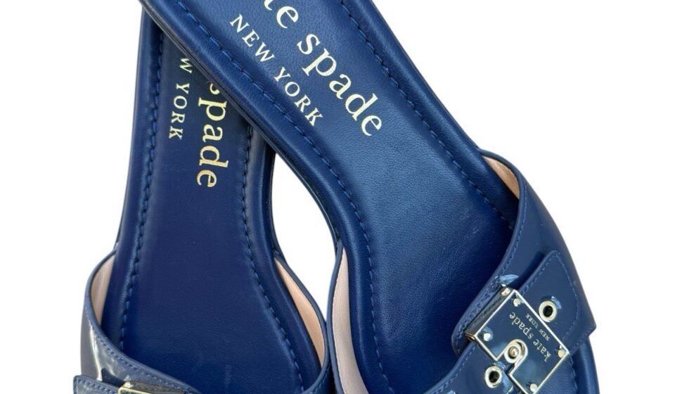 Kate Spade Gazebo Sandals Blue Patent Leather Low Block Heel Sz 9.5B Resortwear