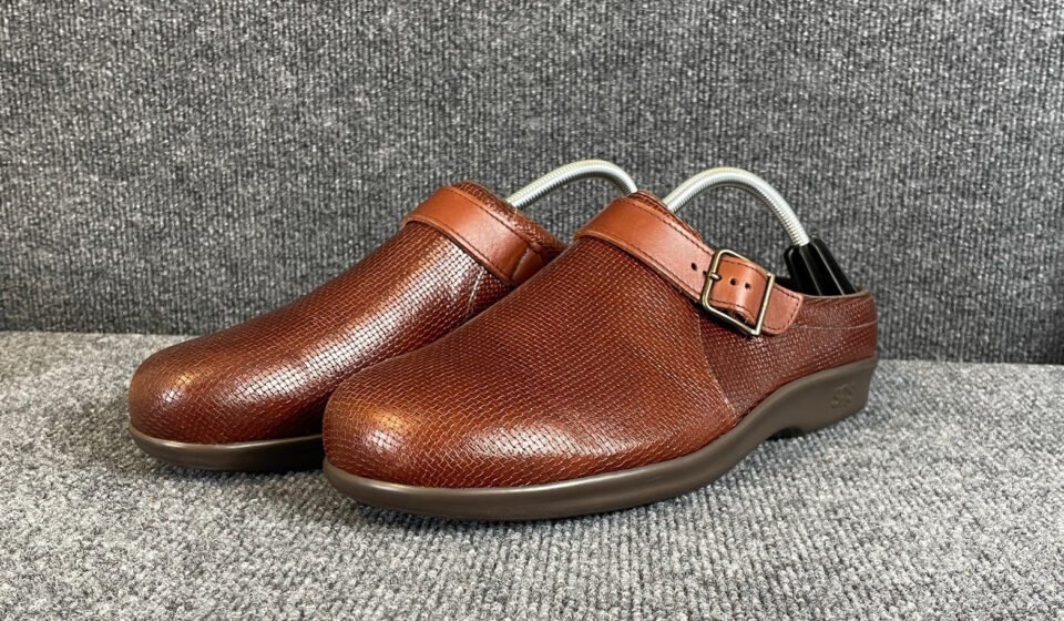 SAS Woven Clog Brown Woven Women’s Shoes Leather Slip On Size 12 M Very Clean
