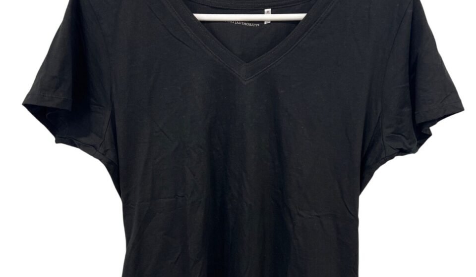 Port Authority Faith Cross Studded V Neck Tee Womens M Short Sleeve Black Casual