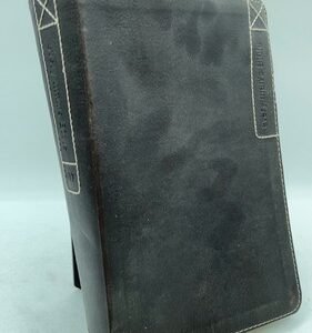 Every Man's Bible Stephen Arterburn and Dean Merrill Hardcover LeatherLike De...