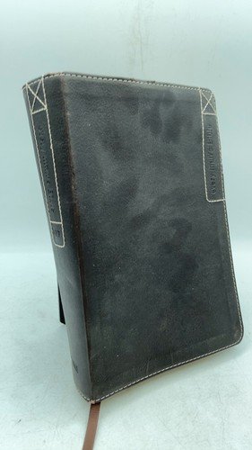 Every Man's Bible Stephen Arterburn and Dean Merrill Hardcover LeatherLike De...