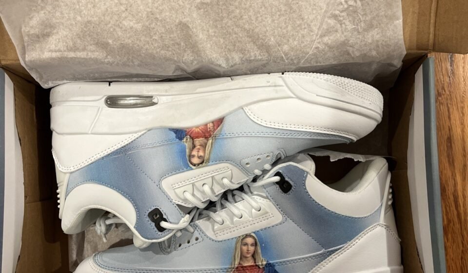 Kito Mother Mary Tribus Monastary Blue, Chapel White Size 9 NIB Jordan 3 Vibes