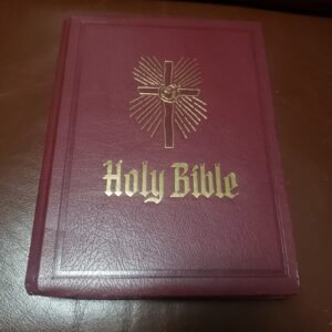 Holy Bible The Heirloom Family Bible King James Version Red Letter 1988 Like New